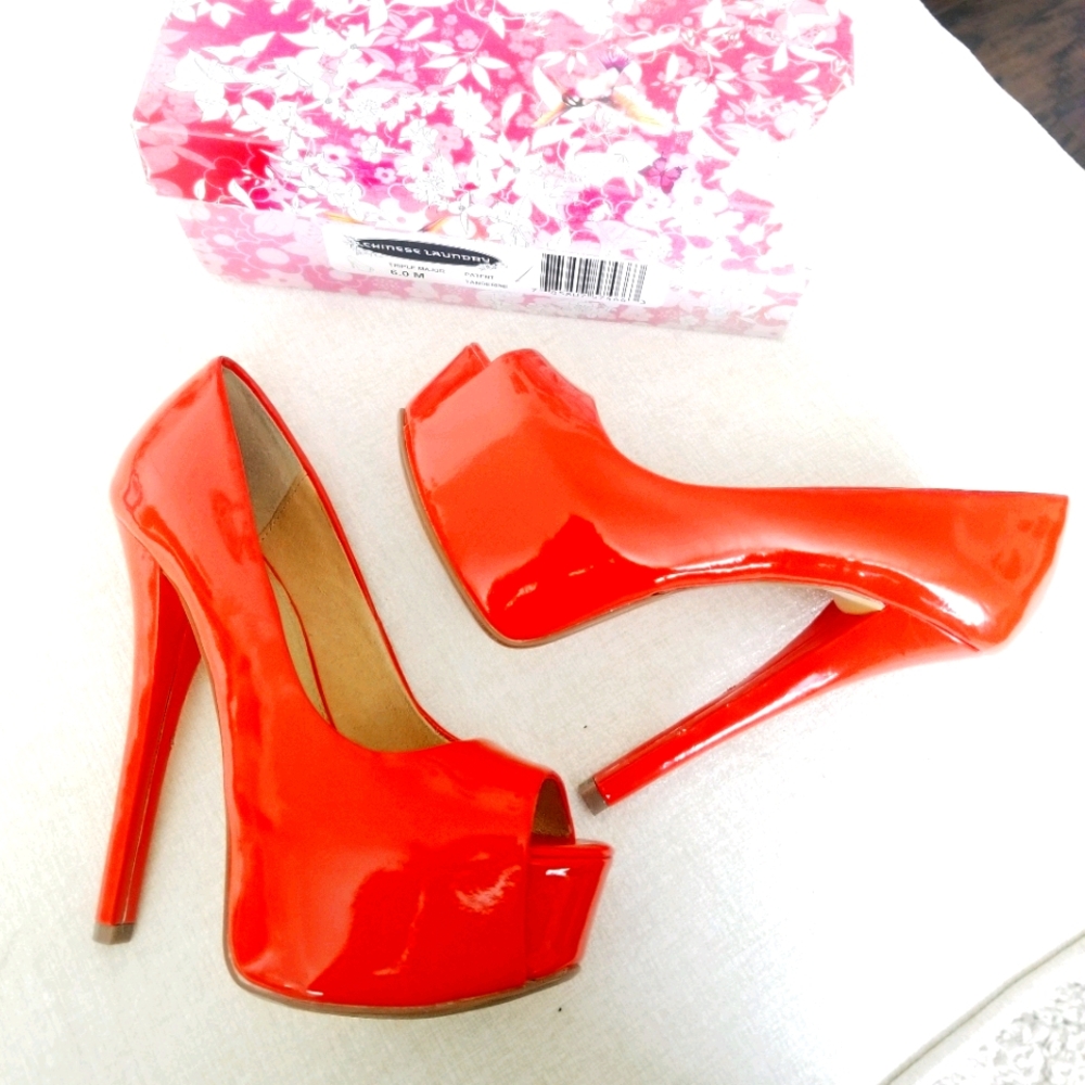 Chinese Laundry 6 Triple Major Platform Pump Orang